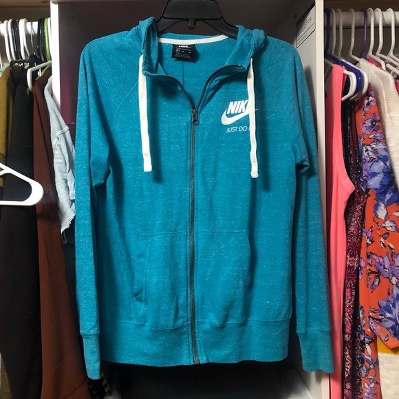 Nike Tops - EUC Nike Zip Up Hoodie